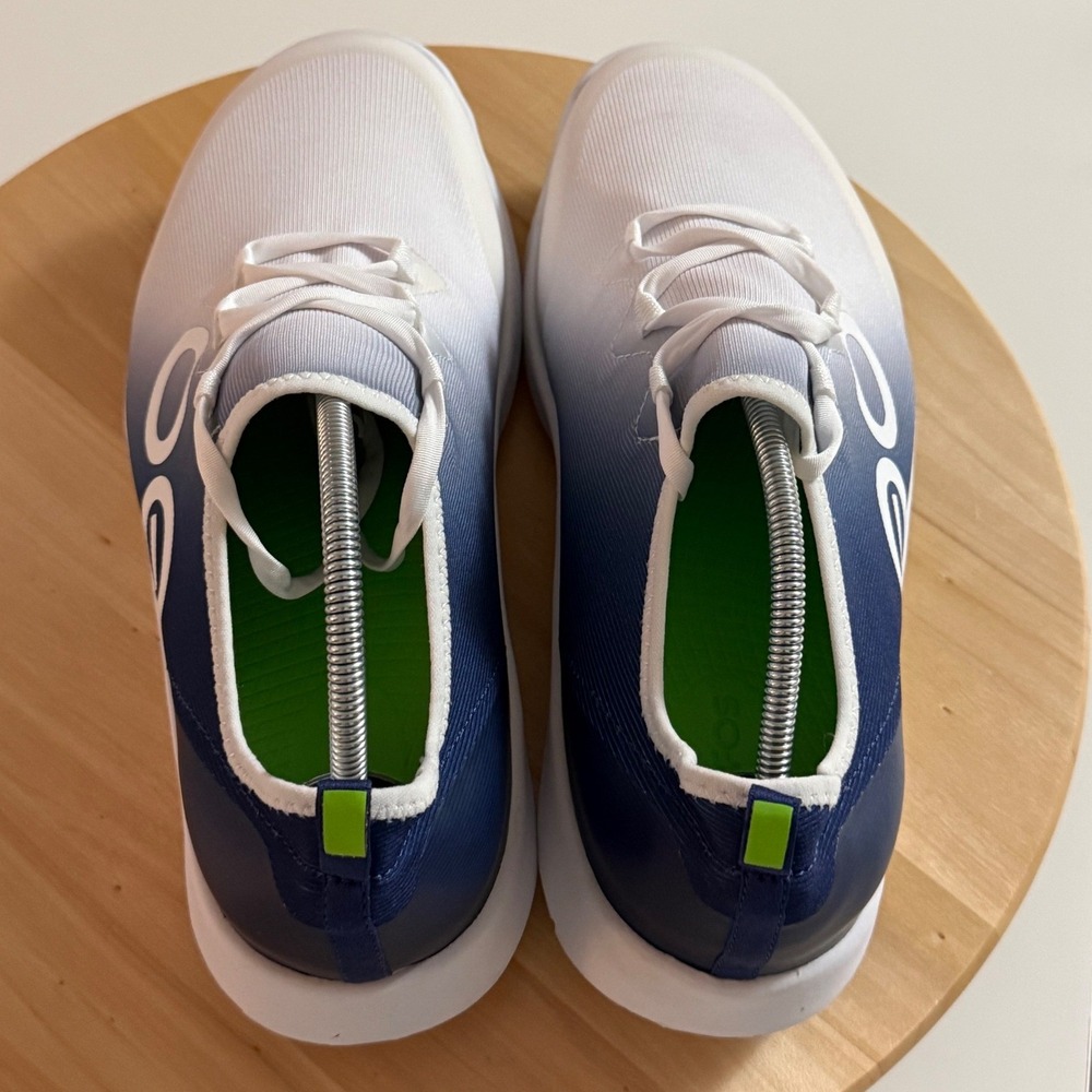 Oofos OOmg Sport LS Low Recovery Shoes Men's 11 White Navy Blue Ombre Sneakers